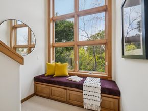 854 Leo Way, Oakland CA 94611