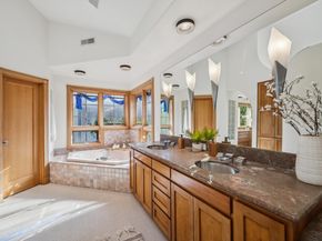 854 Leo Way, Oakland CA 94611