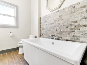 548 37th St, Oakland CA 94609