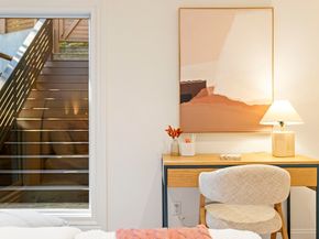 6688 Colton Blvd, Oakland CA 94611