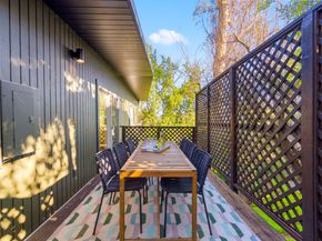 6688 Colton Blvd, Oakland CA 94611