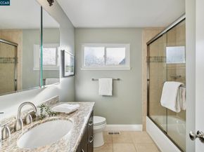 1133 Greenbrook Dr, Danville CA 94526