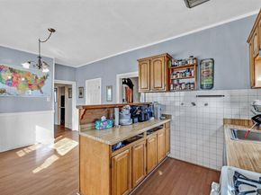 976 Park St, Alameda CA 94501