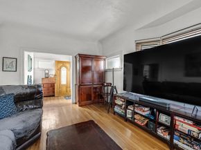 976 Park St, Alameda CA 94501