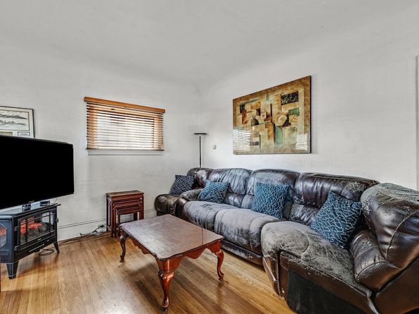 976 Park St, Alameda CA 94501