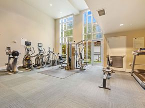 585 9th St 443, Oakland CA 94607