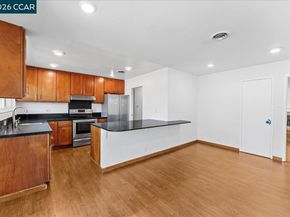 1566 Mann Dr, Pinole CA 94564