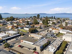 511 3Rd St, Rodeo CA 94572