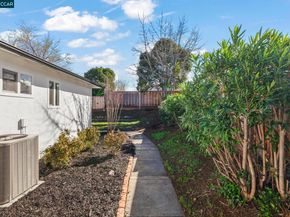 5555 Maryland Dr, Concord CA 94521