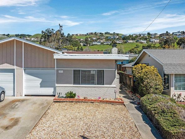 30236 Vanderbilt St, Hayward CA 94544