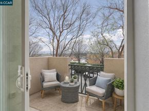 207 Heligan Ln. 8, Livermore CA 94551