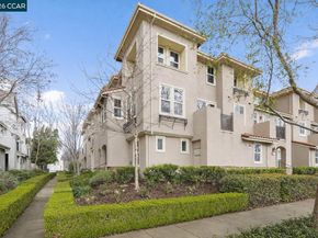 207 Heligan Ln. 8, Livermore CA 94551