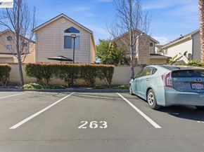 39843 Cedar Blvd 219, Newark CA 94560