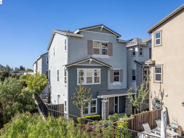 24170 Amaranth Loop, Hayward CA 94541