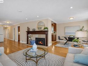 17676 Garland Ct, Castro Valley CA 94546