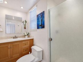 17676 Garland Ct, Castro Valley CA 94546