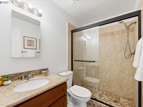 1565 Mendoza Ct, Pleasanton CA 94566