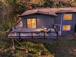 6416 Valley View Rd, Oakland CA 94611