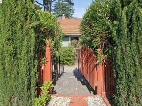 13048 Brookpark Rd, Oakland CA 94619