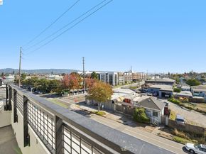 1933 Grand Street, Alameda CA 94501