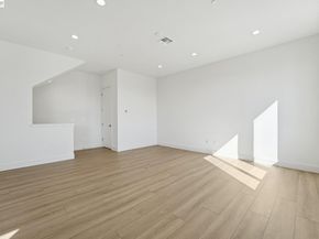 1933 Grand Street, Alameda CA 94501