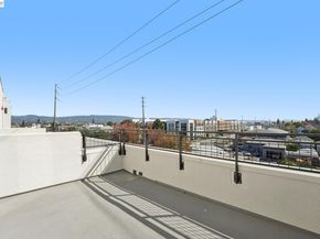 1933 Grand Street, Alameda CA 94501