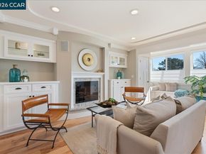 2501 Pine Knoll Dr 8, Walnut Creek CA 94595