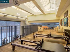 2501 Pine Knoll Dr 8, Walnut Creek CA 94595