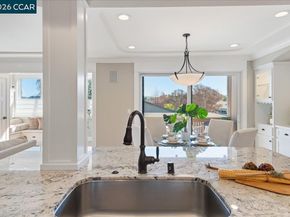 2501 Pine Knoll Dr 8, Walnut Creek CA 94595