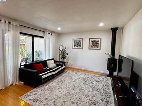 7642 Arbor Creek Circle, Dublin CA 94568