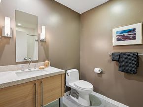 6465 San Pablo 203, Oakland CA 94608