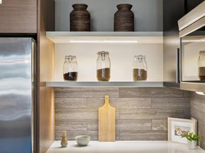 6465 San Pablo 203, Oakland CA 94608