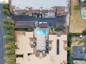 26937 Hayward BLVD 226, Hayward CA 94542