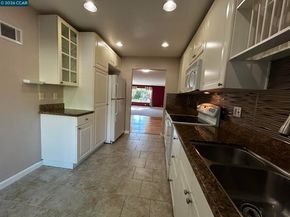 2055 Cactus Ct 2, Walnut Creek CA 94595