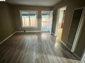 1075 47Th St, Emeryville CA 94608