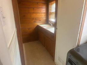 1075 47Th St, Emeryville CA 94608