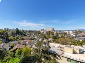 1 Kelton Ct 2D, Oakland CA 94611