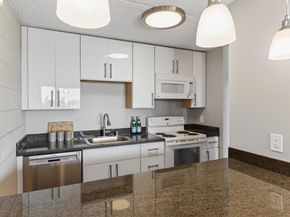 1 Kelton Ct 2D, Oakland CA 94611