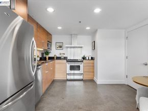 226 2Nd St G2, Oakland CA 94607