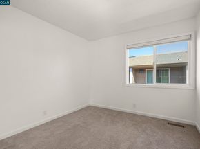 1052 Bancroft Rd, Concord CA 94518