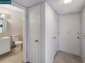 1312 Skycrest Dr 1, Walnut Creek CA 94595