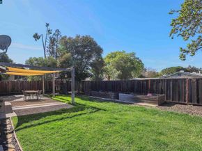 1346 Montana Dr, Concord CA 94521