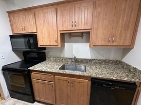 555 Jean St 528, Oakland CA 94610