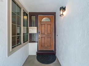 1059 Lakehurst Rd, Livermore CA 94551