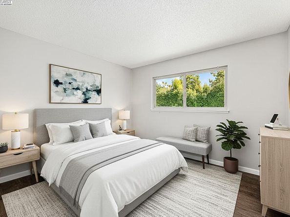 1059 Lakehurst Rd, Livermore CA 94551