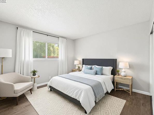 1059 Lakehurst Rd, Livermore CA 94551