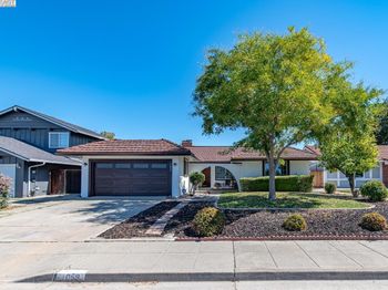 1059 Lakehurst Rd