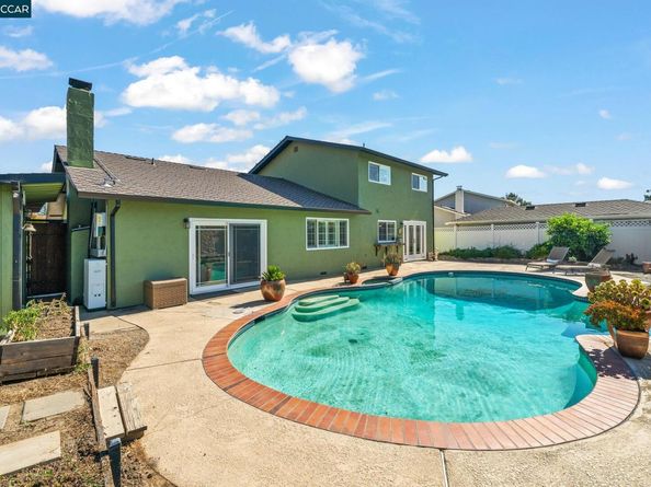 1110 Lomitas Ave, Livermore CA 94550