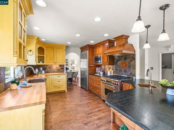 1110 Lomitas Ave, Livermore CA 94550