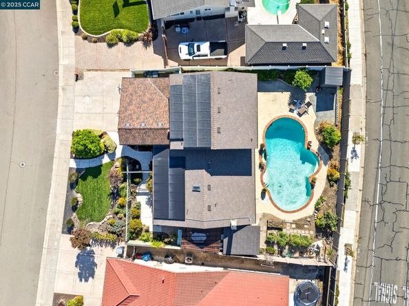 1110 Lomitas Ave, Livermore CA 94550